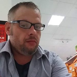 Meet your Posher, Joshua